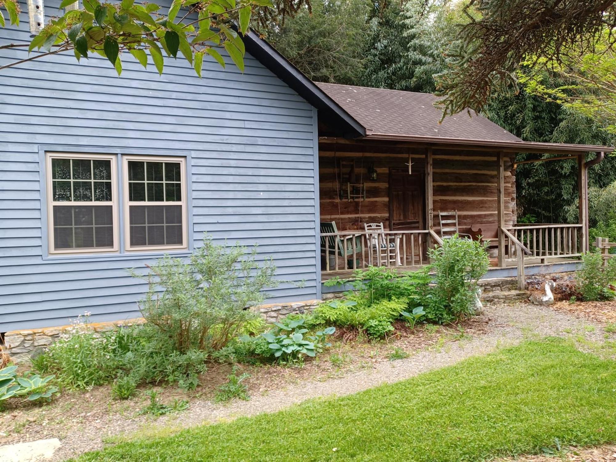 Restored1850S Log Cabin, With Gazebo And Gardens! 1 Mile To Downtown Weaverville Ngoại thất bức ảnh