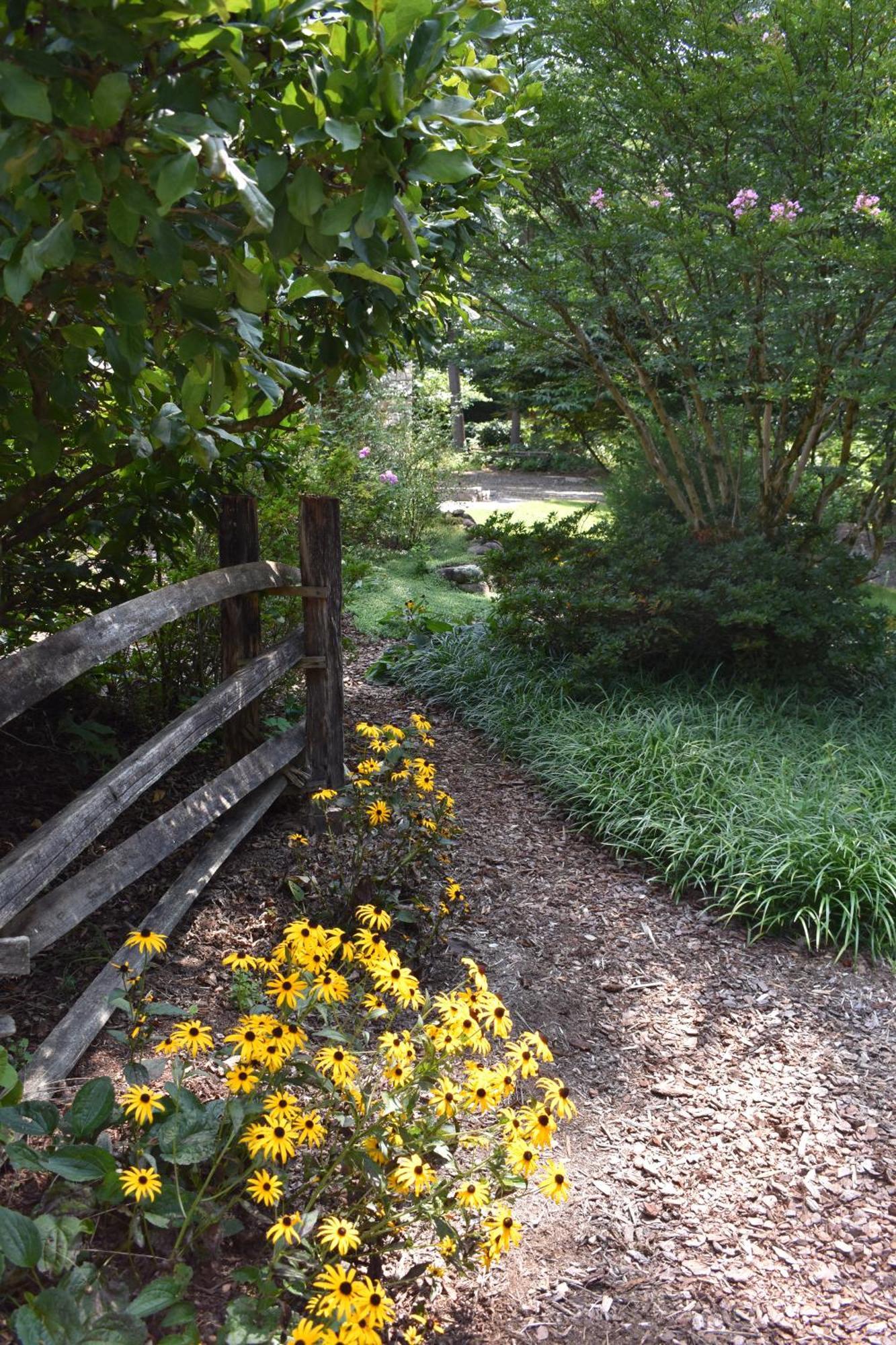 Restored1850S Log Cabin, With Gazebo And Gardens! 1 Mile To Downtown Weaverville Ngoại thất bức ảnh