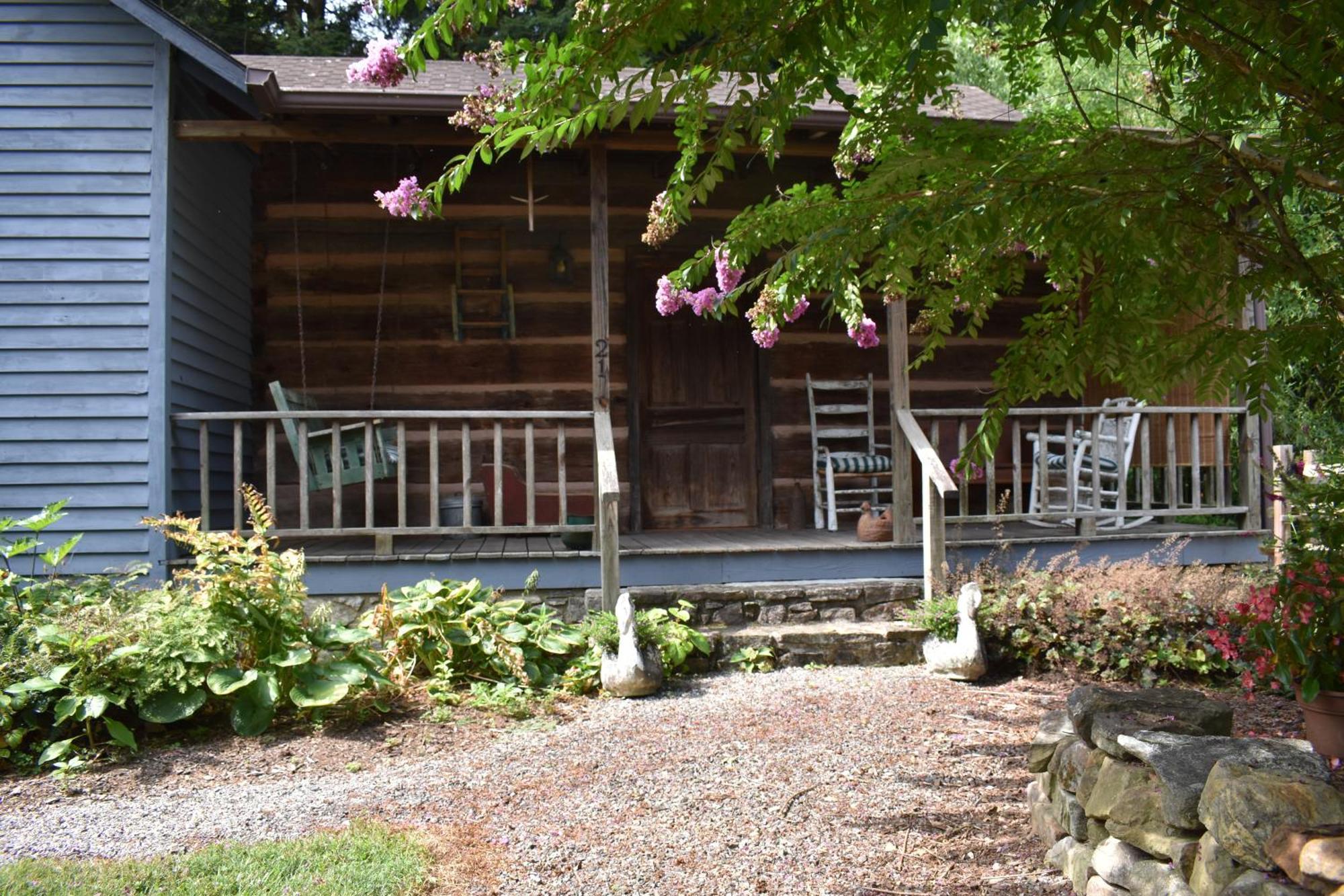 Restored1850S Log Cabin, With Gazebo And Gardens! 1 Mile To Downtown Weaverville Ngoại thất bức ảnh