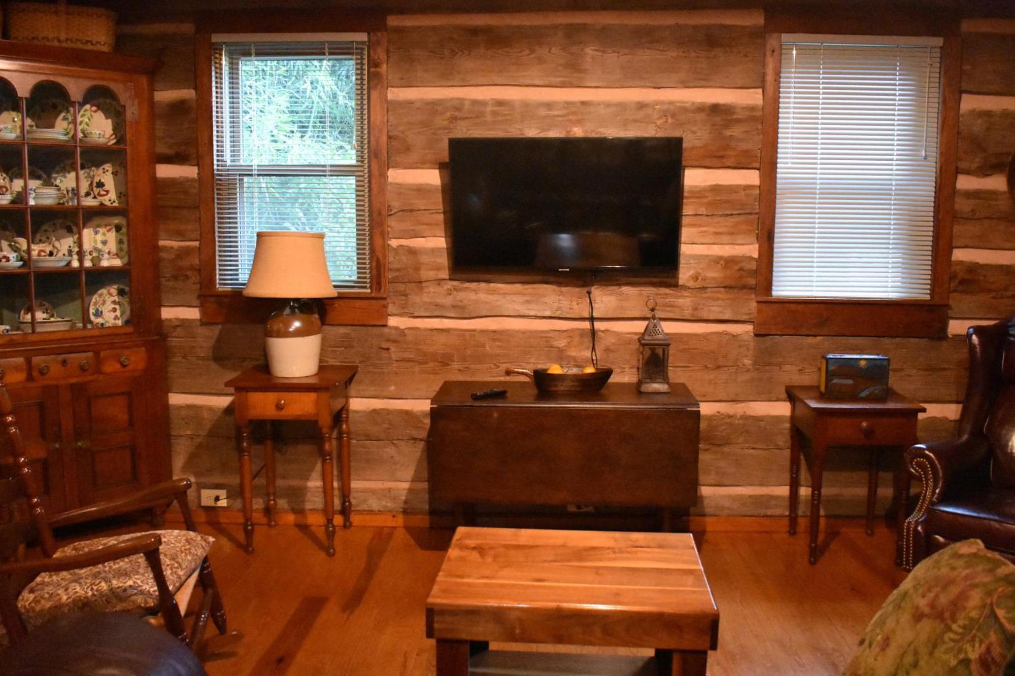 Restored1850S Log Cabin, With Gazebo And Gardens! 1 Mile To Downtown Weaverville Ngoại thất bức ảnh